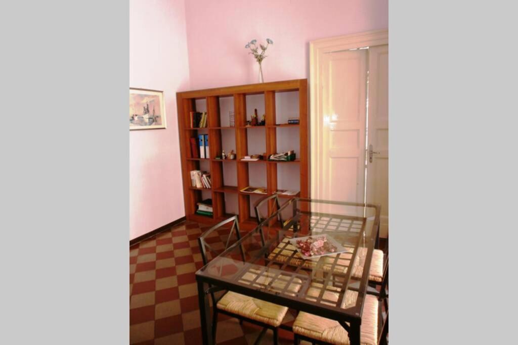 Three Rooms Near Central Station Catania Luaran gambar